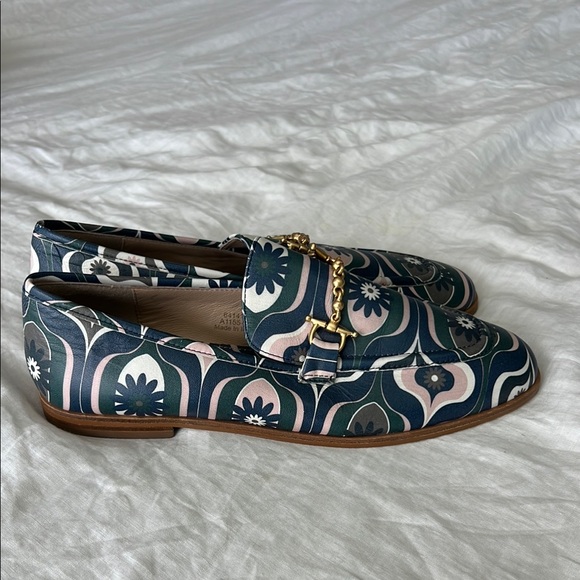 Boden Gold Snaffle Detail Patterned Leather  Loafers Floral Size 9.5 - Picture 5 of 10